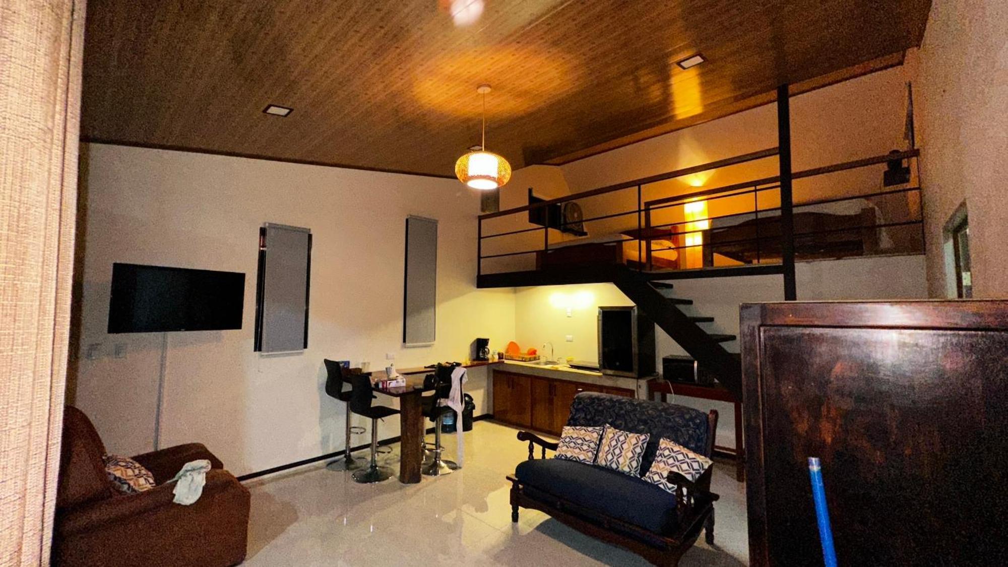 Modern Loft Inside A Beautiful Farm Apartman General Viejo Kültér fotó